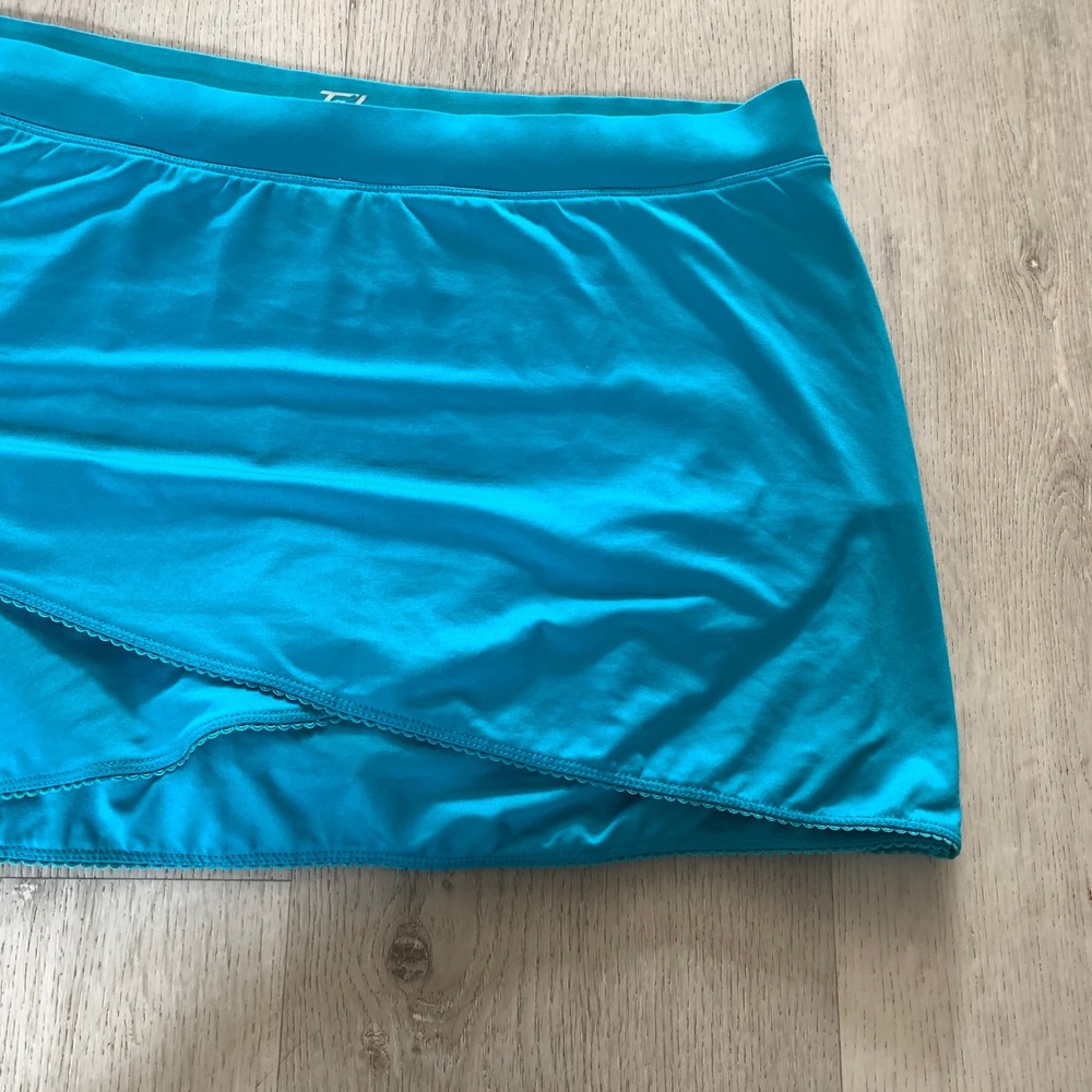 Tail Women Turquoise Blue Wrap‎ Front Athletic Tennis Golf Skort Scallop Trim L - Picture 3 of 8